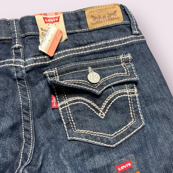NWT Women’s Levi’s Dark Wash Bootcut Denim Jeans Size 12 Regular - Picture 13 of 14